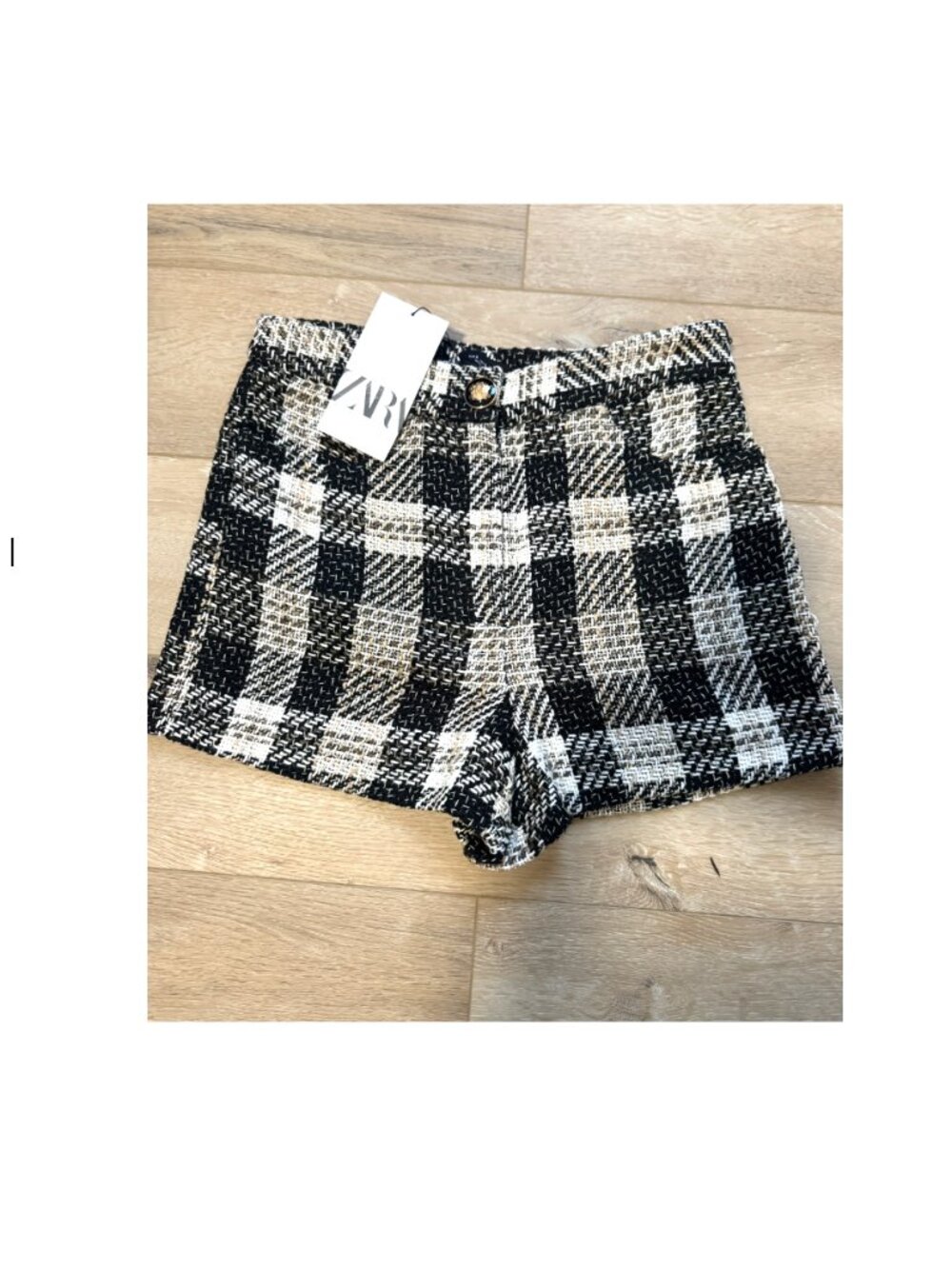 Zara Black & White Plaid Tweed High-Waisted Shorts NWT Size Small